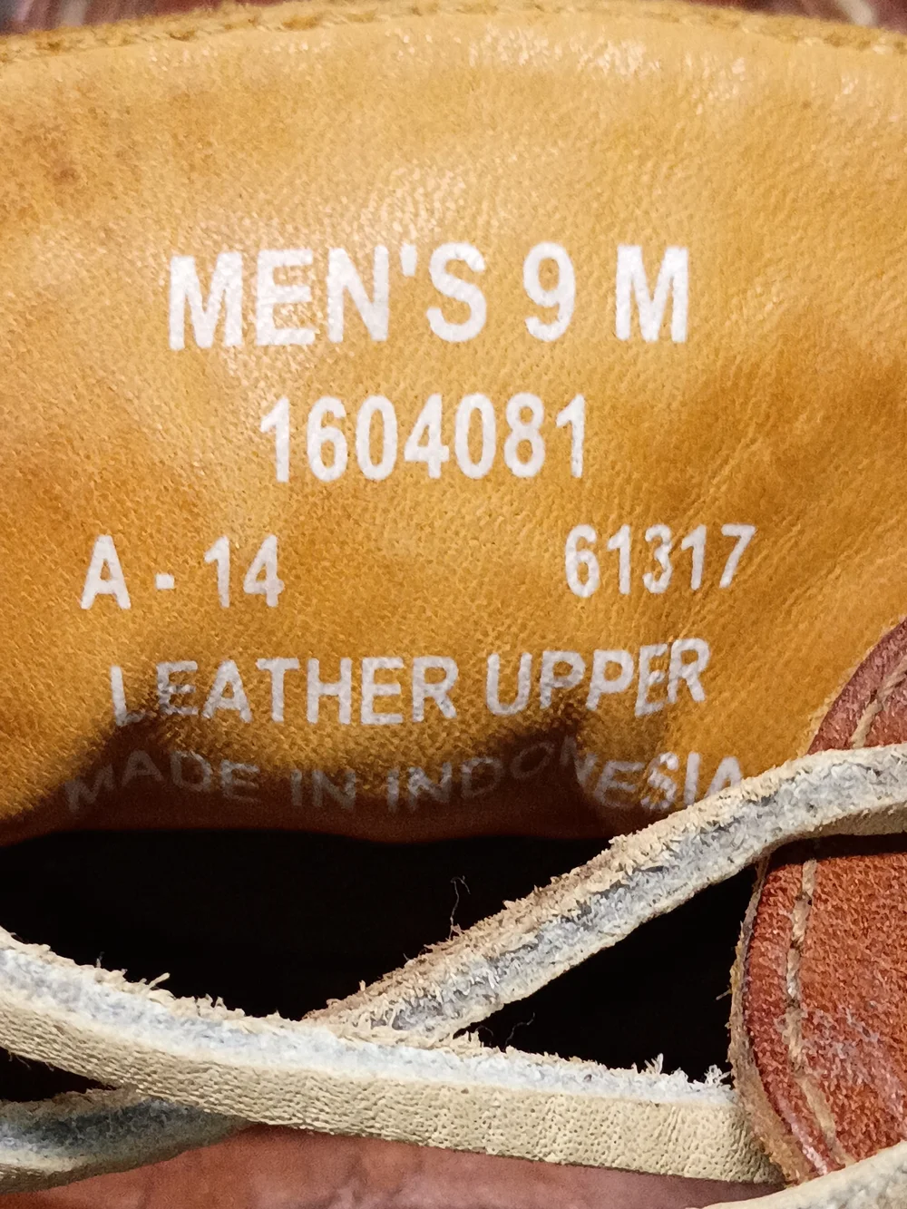Sperry GOLD CUP Tan Brown Woven Leather Boat Shoes with Cream Trim. 9M